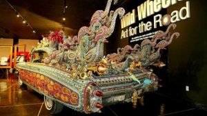 Mobil Cantik Dirancang Oleh Seniman